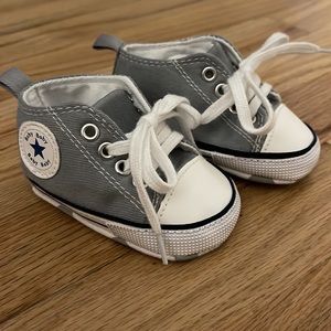 NWOT Baby Sneakers Crib Shoes